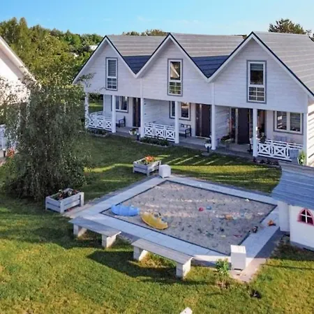 2 Bedroom Beautiful In * Kołczewo